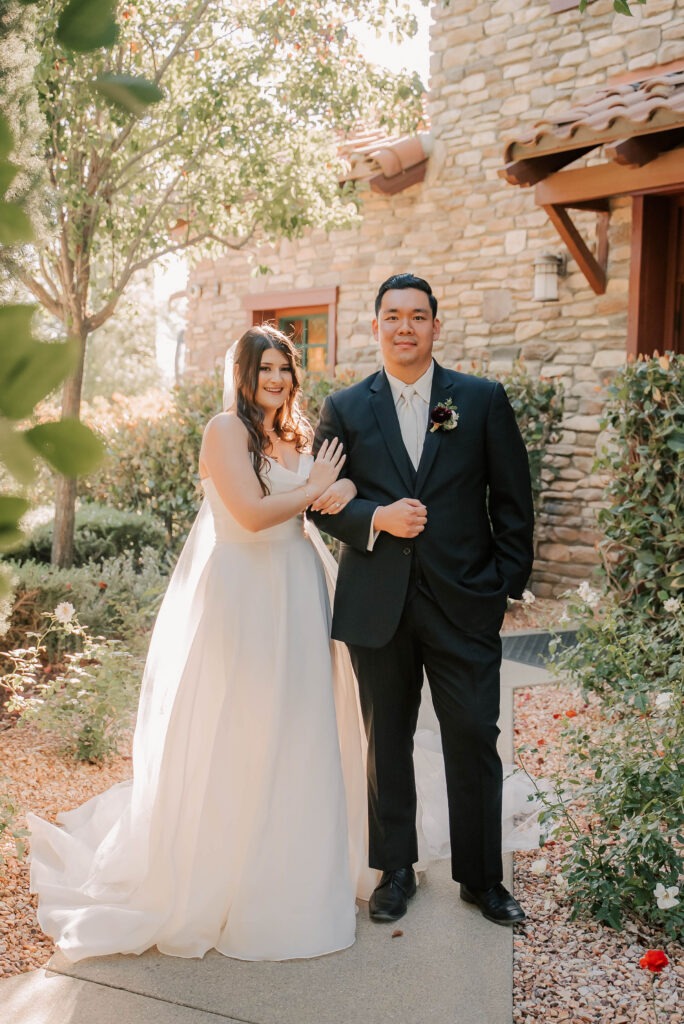 candid wedding photography